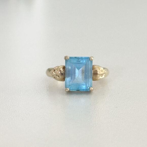 Cyde Duneier Designer 10K Yellow Gold Blue Topaz Emerald Cut Ring Size 6 - Picture 6 of 16